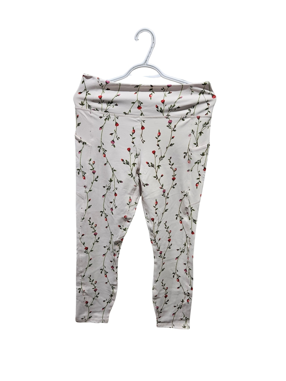 Fabletics Oasis PureLuxe High-Waisted 7/8 Legging